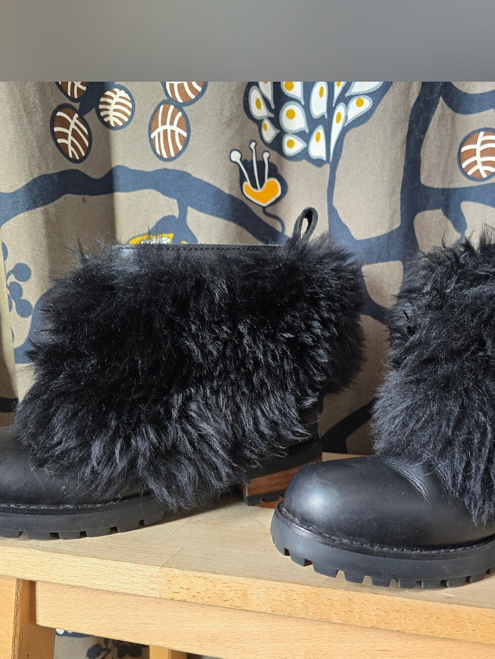 UGG Otelia Black Shearling Cuff Leather Ankle Boots